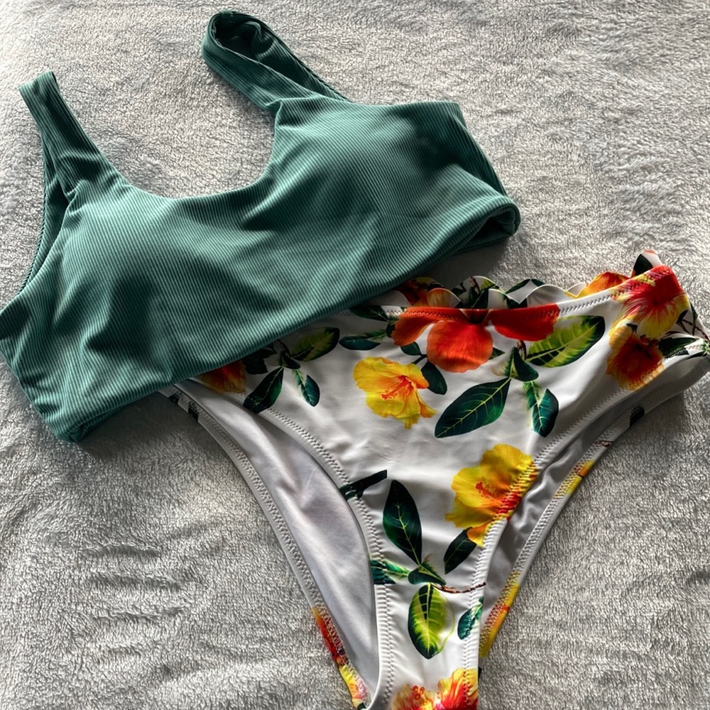 Women’s CUPSHE bikini